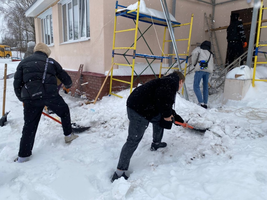 Волонтерская помощь