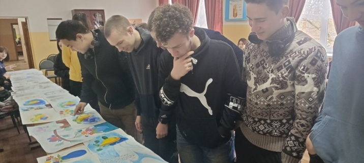 Выставка работ по дисциплине «Рисунок и живопись»