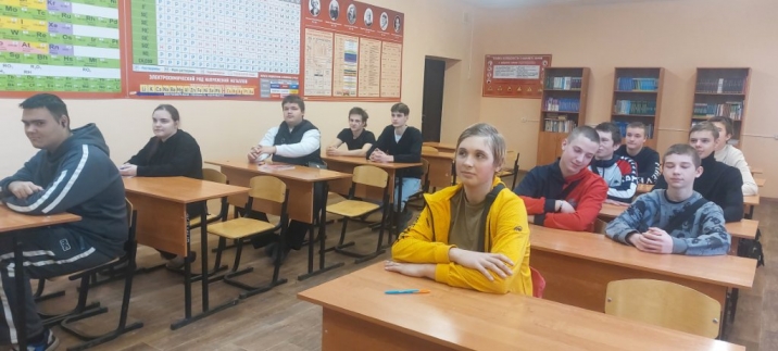 В группах 1-го курса был проведен урок по биологии о вреде наркотических средств на организм человека